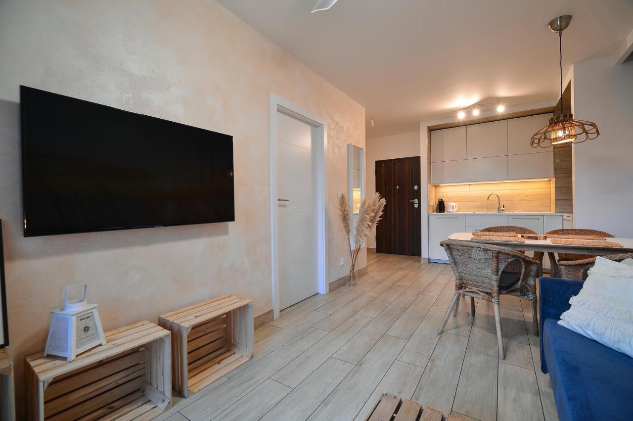 Citystay Chmielna Apartments กดัญสก์ ภายนอก รูปภาพ