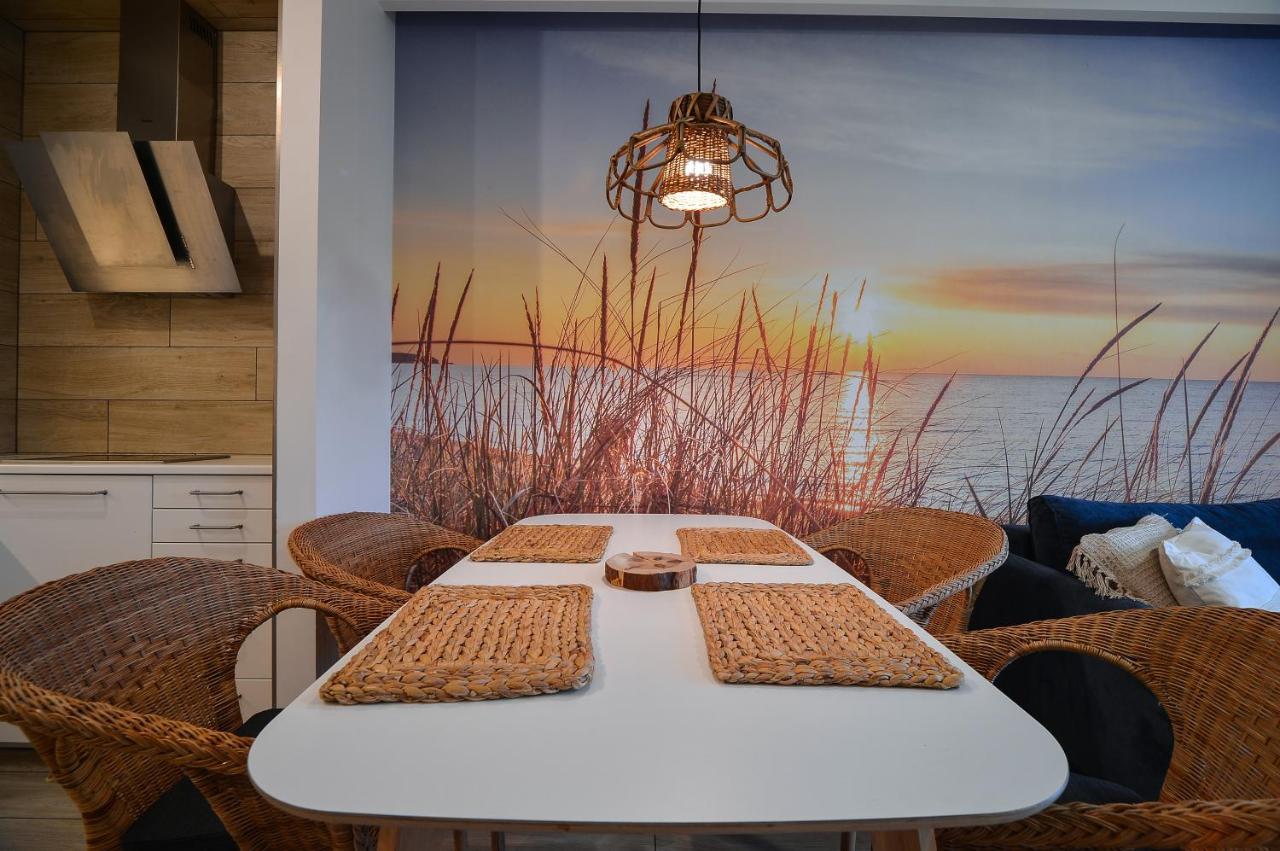 Citystay Chmielna Apartments กดัญสก์ ภายนอก รูปภาพ