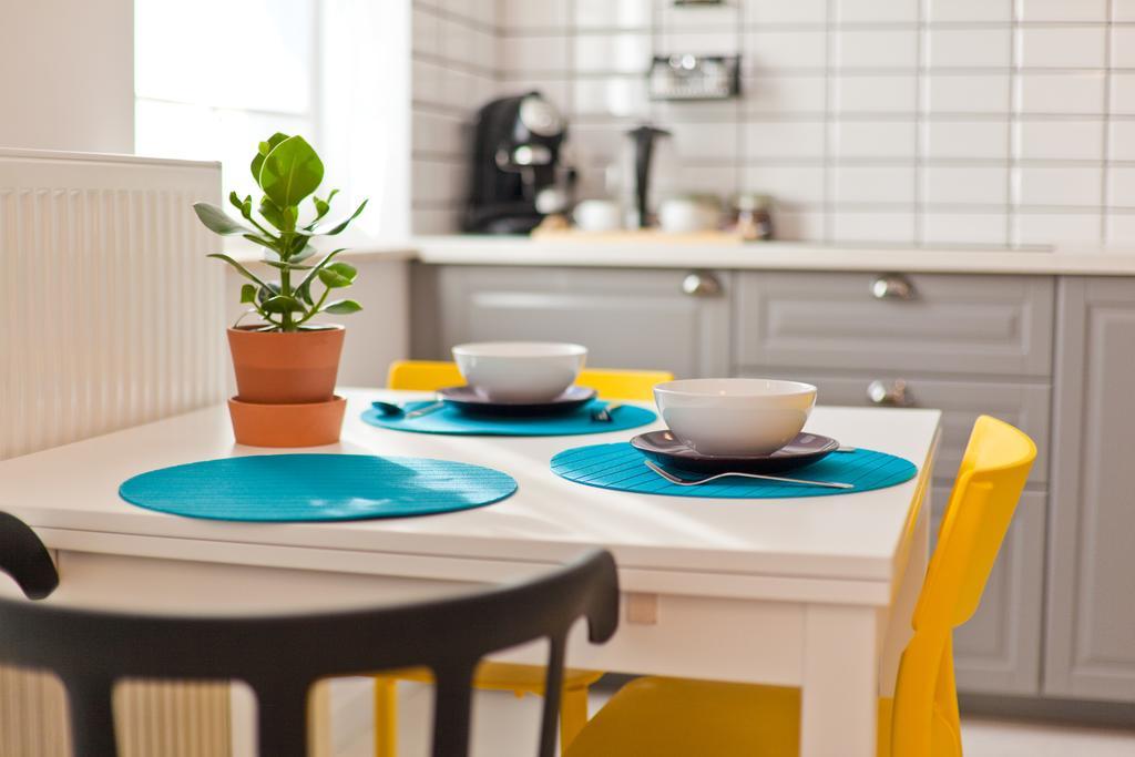 Citystay Chmielna Apartments กดัญสก์ ภายนอก รูปภาพ